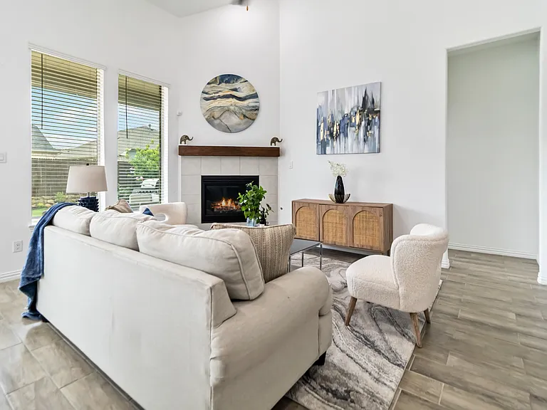 1724 Eworth Dr — Photo 15