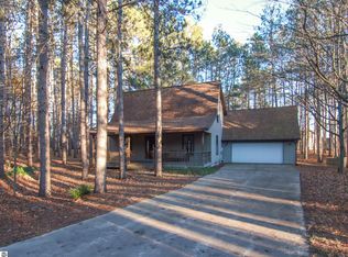 7931 Shiawasee Dr, Thompsonville, MI 49683