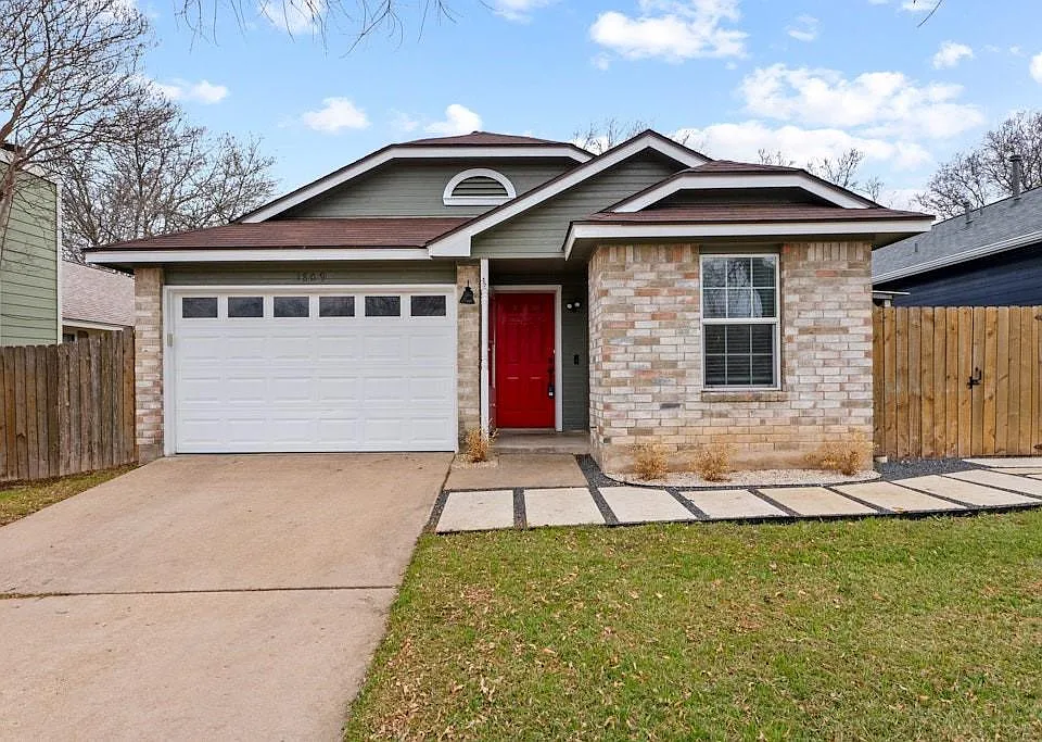 1809 Golden Pheasant Dr