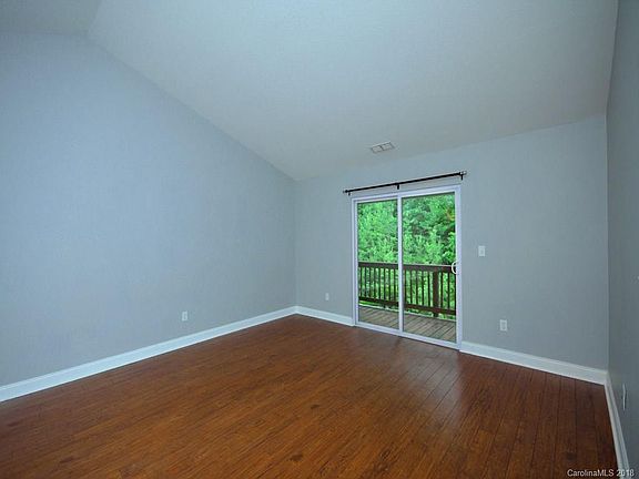 4th image of 93 Foxden Dr Unit 203