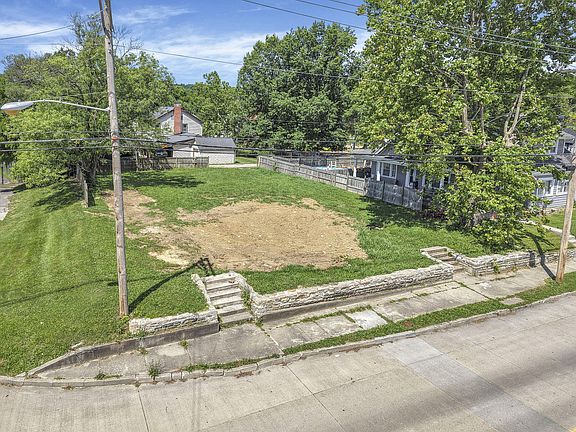 4th image of 3513 Latonia Ave