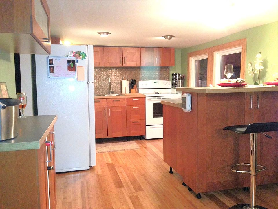 You will love cooking in this spacious kitchen!