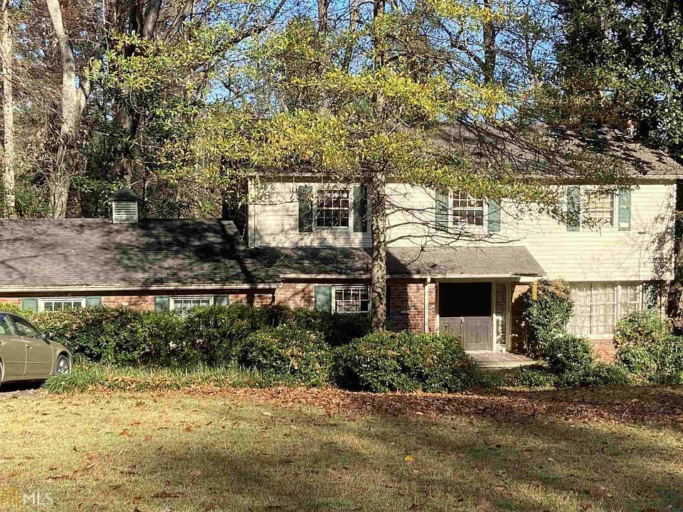 1st image of 2462 Echo Dr
