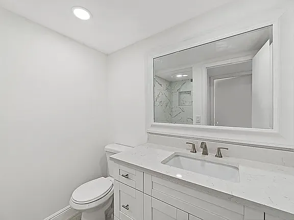 689 Normandy Ln #O — Photo 18