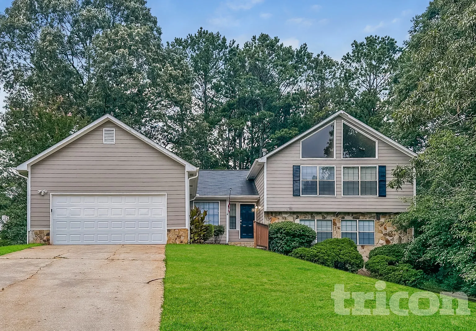 4100 Hawkins Xing Atlanta GA — Photo 1