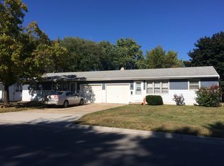 1347 Hastings St, Green Bay, WI 54301