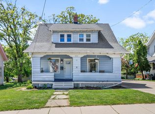 202 Lake St, Mount Horeb, WI 53572