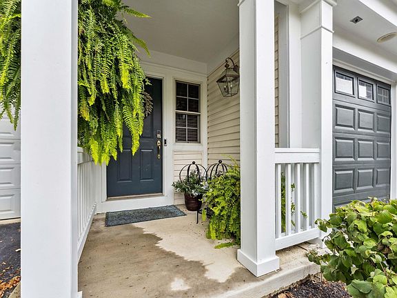 3rd image of 486 Serenity Dr