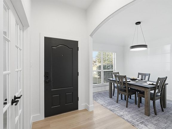 4th image of 1295 White Water Ln