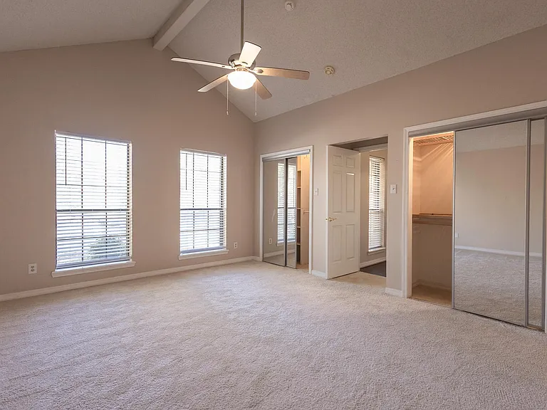 1206 Marigold Ln — Photo 7