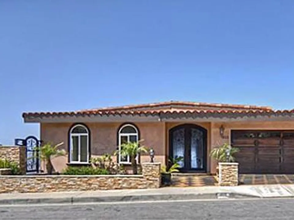 621 Loretta Dr