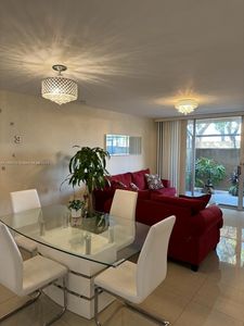 (Undisclosed Address), Miami, FL, 33176