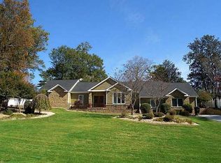 6429 Cherry Tree Ln, Sandy Springs, GA 30328