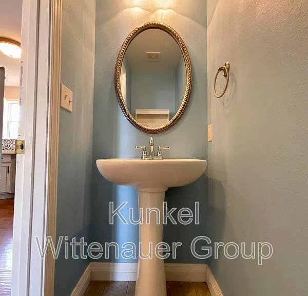 320 Ring Of Kerry Dr — Photo 11