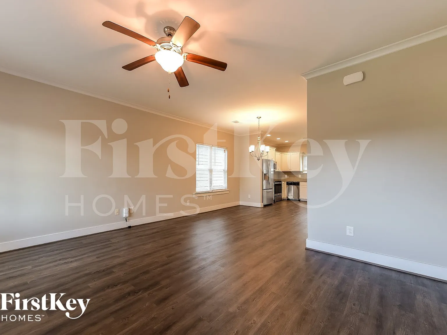 4 bed, 2.0 bath, 1628 sqft, $1,610 — Photo 3