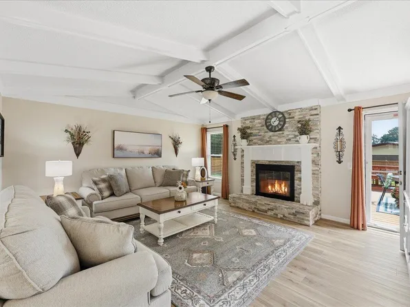 210 Trinity Pl, Ladson, SC 29456