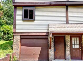 142 Lebeouf Dr, New Kensington, PA 15068