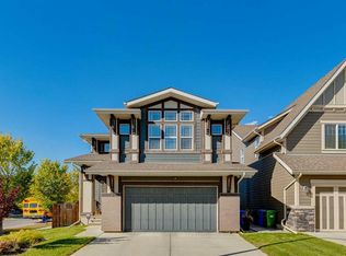 8 Masters Ct SE, Calgary, AB T3M 2B7