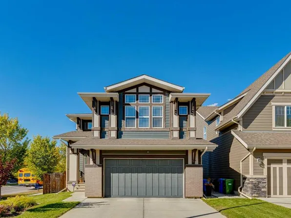 8 Masters Ct SE, Calgary, AB T3M 2B7