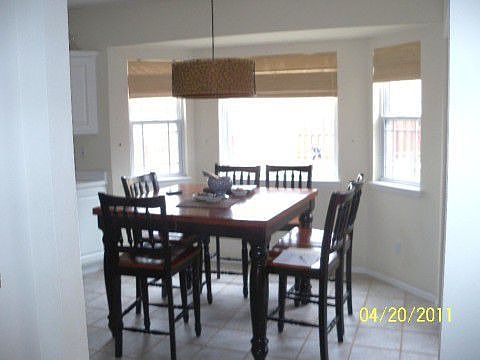 eat in area in kitchen