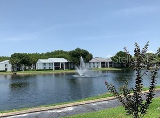 1127 Pine Ridge Cir W APT B2, Tarpon Springs, FL 34688