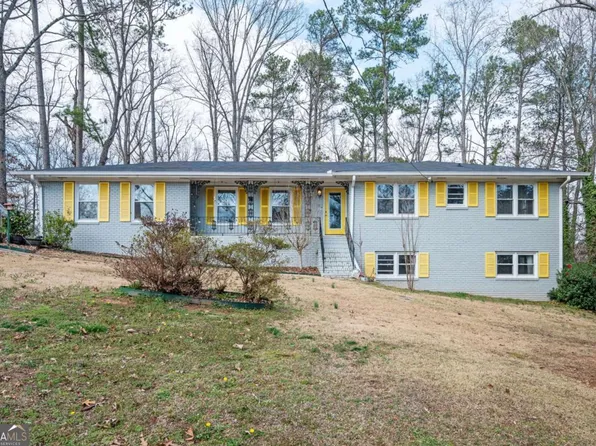 3207 Laura Ln, Lithia Springs, GA 30122