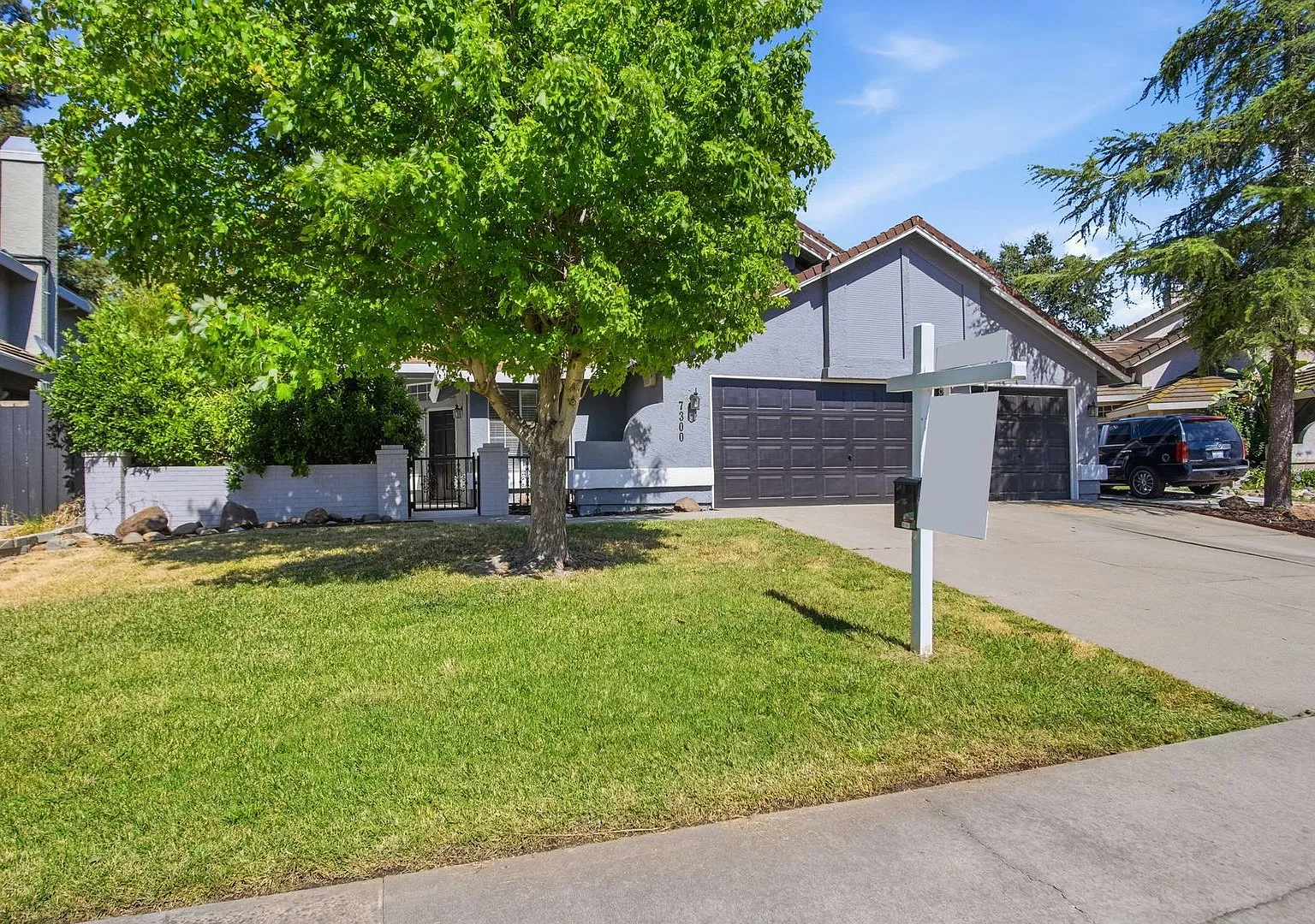 Recently Remodeled & Spacious 4-Bedroom Home in Elk Grove — Photo 3