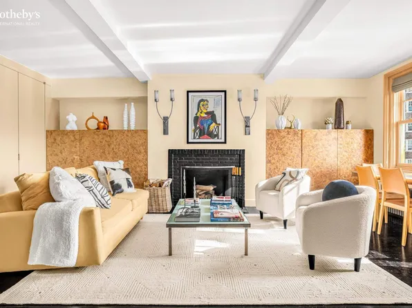 299 West 12th Street image 1 of 11