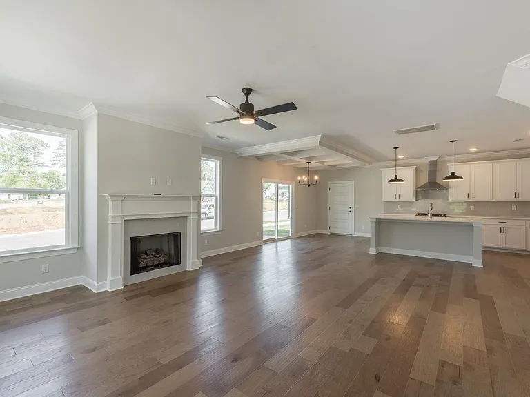 1550 Farmhouse Trl — Photo 14
