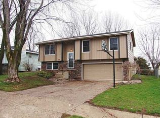 310 NW Valley View Dr, Grimes, IA 50111
