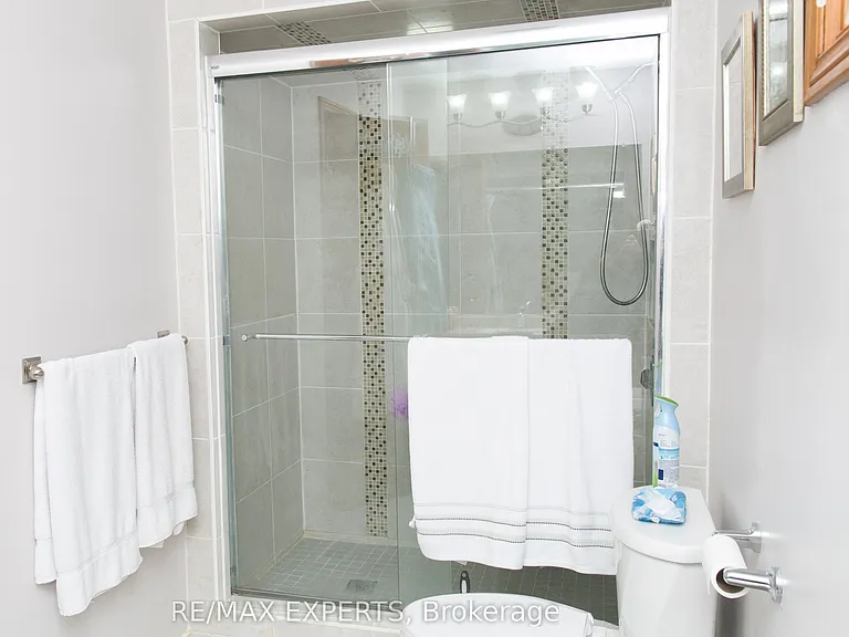 196 Shannon Pl — Photo 19