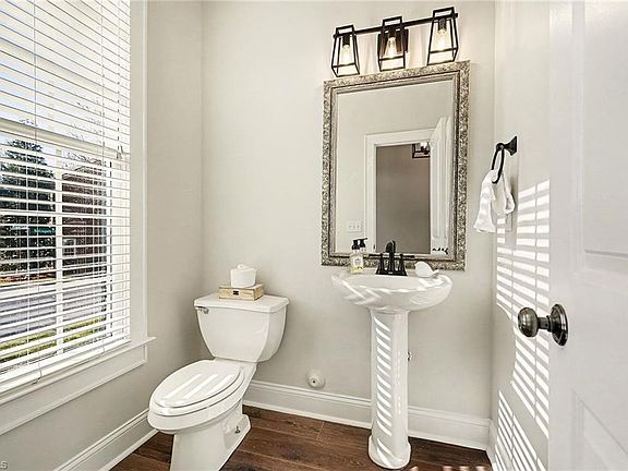 4th image of 5409 Ridingate Ct