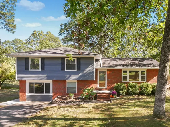 718 Poplar St, Trenton, GA 30752