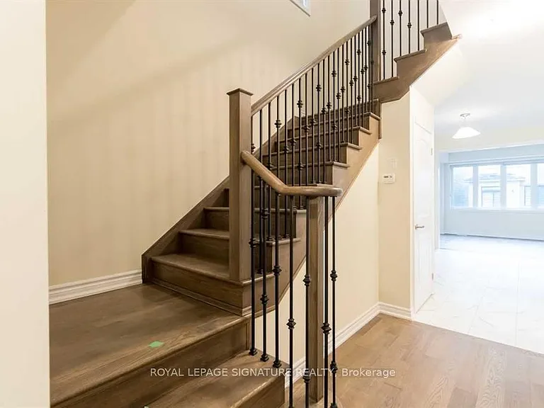 65 Concord Dr — Photo 6