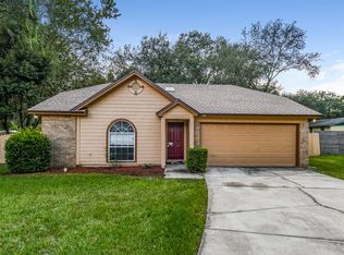 1348 High Plains Dr S, Jacksonville, FL 32218