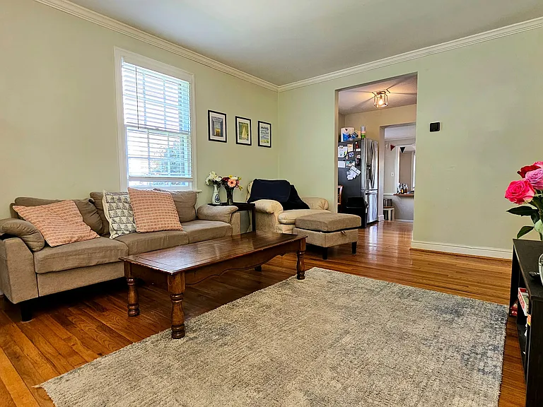 6508 Hanover Ave — Photo 2