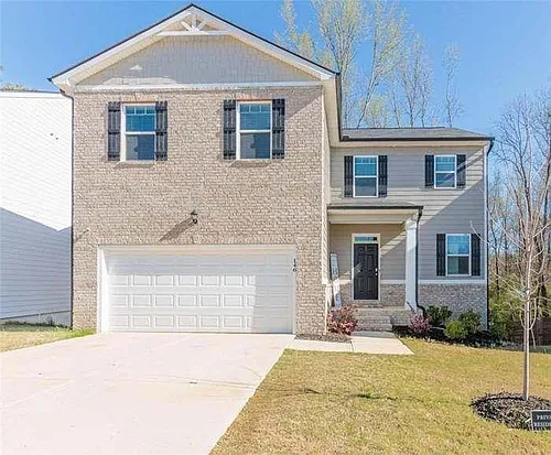 146 Silver Birch Pass Photo 1