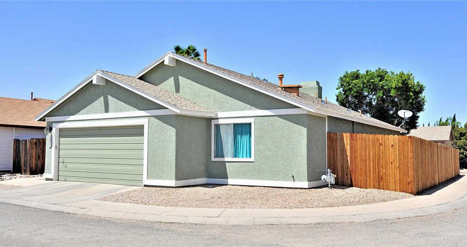 1st image of 1912 W Southbrooke Cir