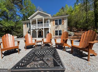 85 Dixieland Ln, Clayton, GA 30525