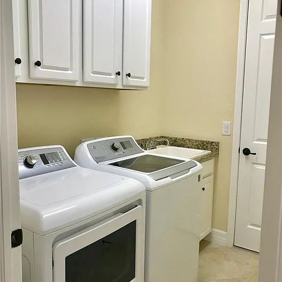 28694 Newtown Ct — Photo 13