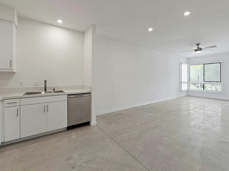 5900 Severin Dr #308 — Photo 25