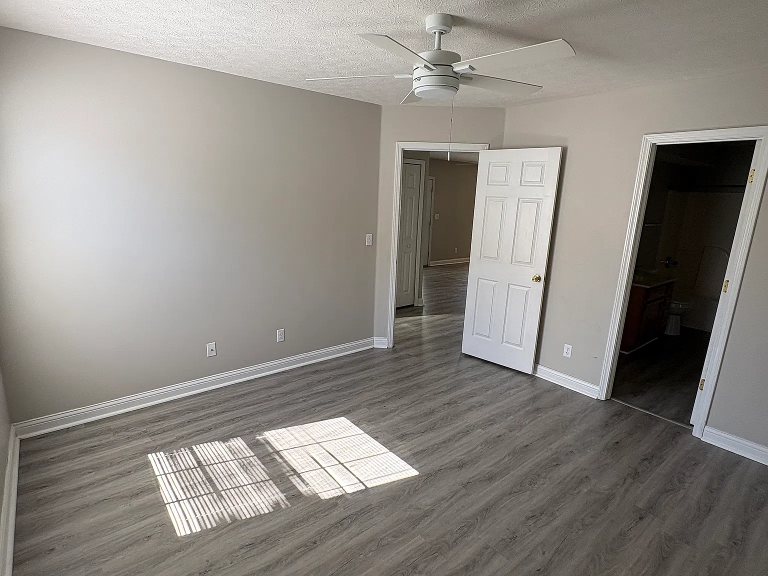 3 bed, 1372 sqft, $1,750 — Photo 4