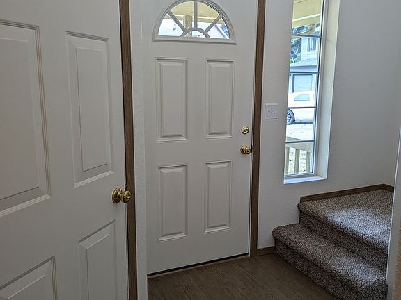 3rd image of 4022-4056 Holly Ct NE #4036