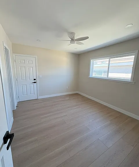 4045 W 166th St #1 — Photo 16