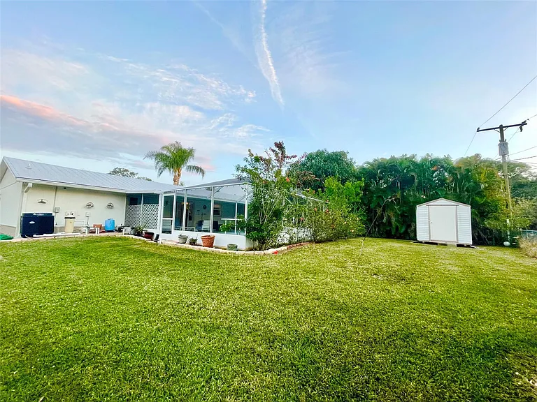 1150 SW Jumper St — Photo 26
