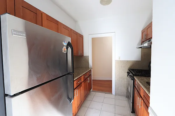 Rented by Douglas Elliman | media 2