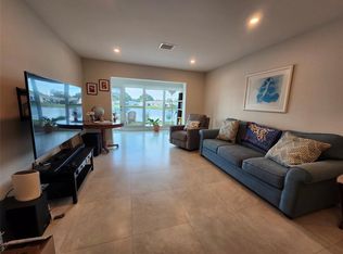 8777 Warwick Dr #265, Boca Raton, FL 33433