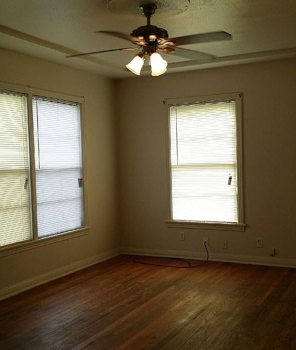 1st image of 7324 Gaston Ave