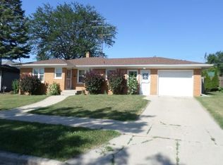 5904 43rd Ave, Kenosha, WI 53144
