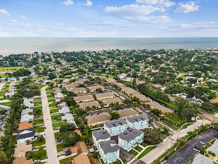 3826 Pompano Dr SE — Photo 106